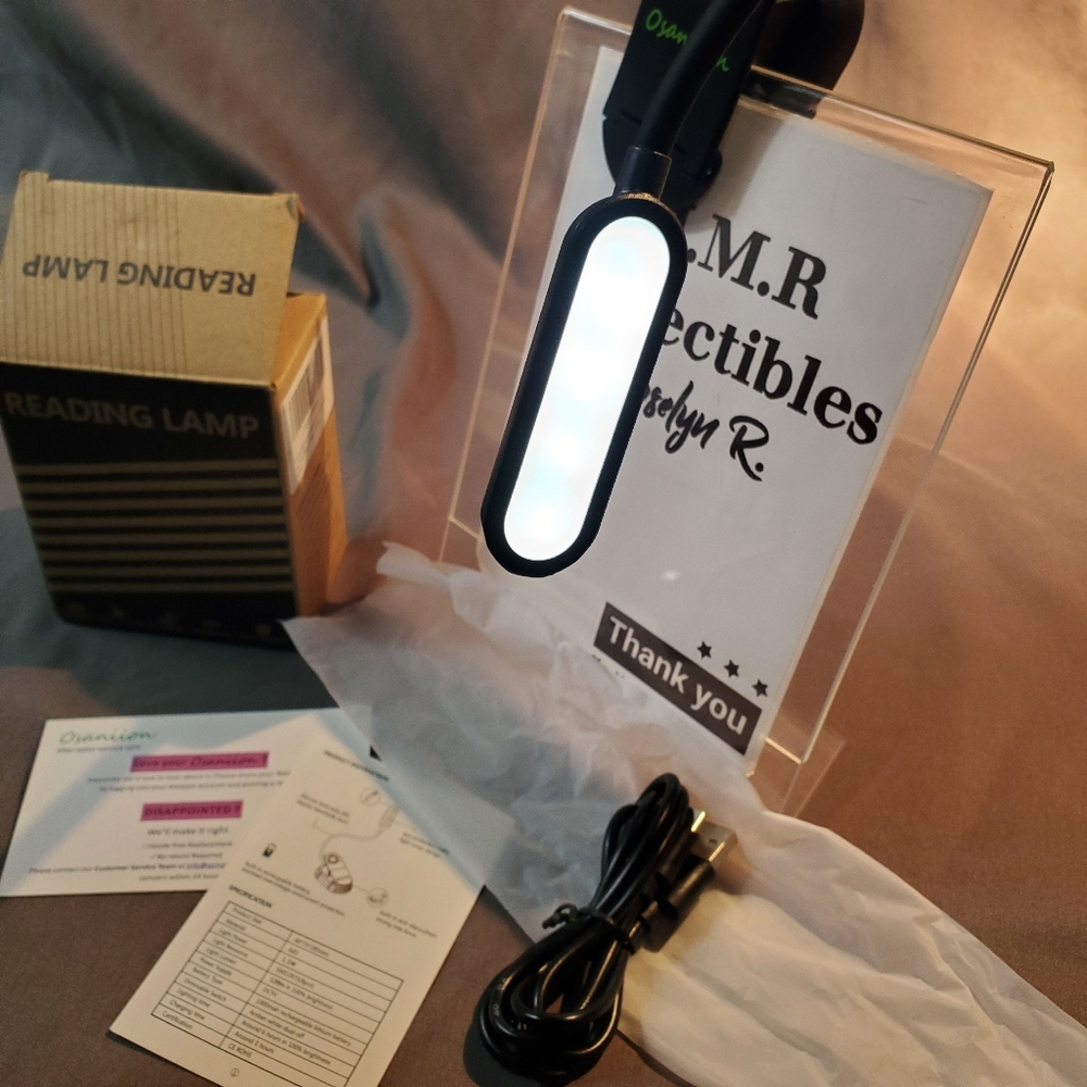USB Rechargeable LED Book Light - Flexible Clip-On Reading Lamp for Book Lovers